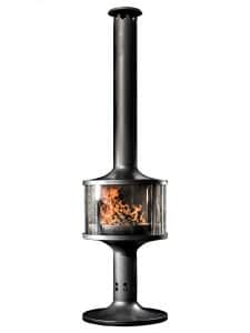 Gartenkamin The Poser mit Feuer